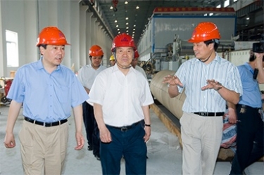 2007年5月25日，時(shí)任全國(guó)政協(xié)常委、經(jīng)濟(jì)委員會(huì)副主任、中國(guó)包裝聯(lián)合會(huì)會(huì)長(zhǎng)石萬鵬一行來公司視察
